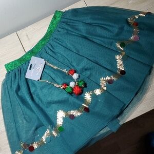 Christmas skirt and necklace
